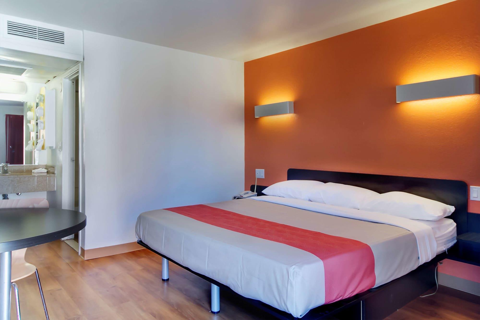 Motel 6-Capitol Heights, Md - Washington Largo Eksteriør billede